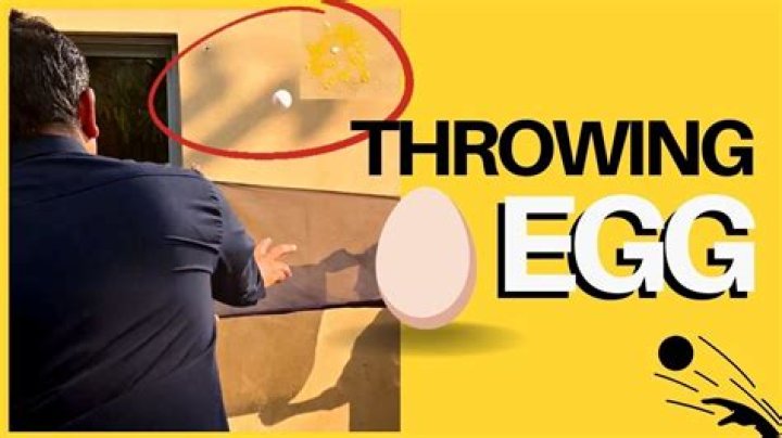 How To Throw Eggs in Fall Guys: Ultimate Knockout