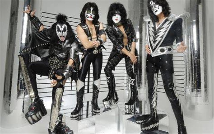 Kiss - The Band
