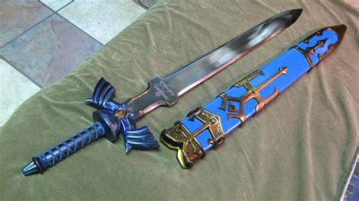 Man Defends Himself With Master Sword Replica