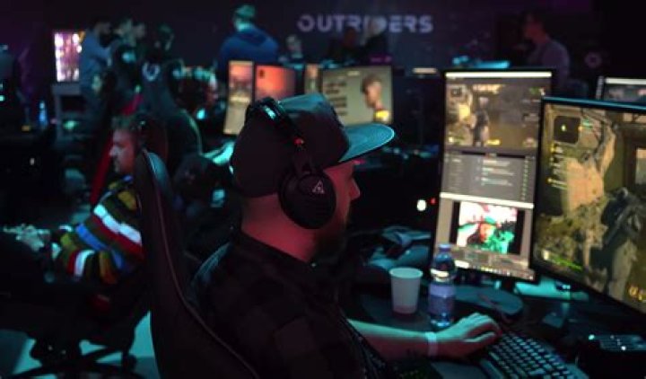 outriders-reveal