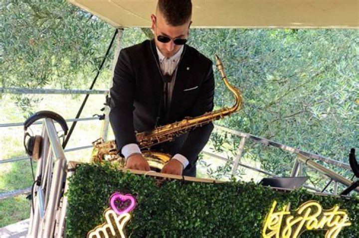 Saxy Groove