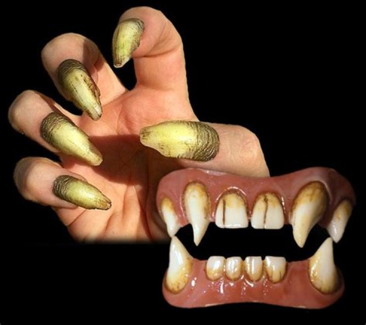 Widow&rsquo;s Fangs